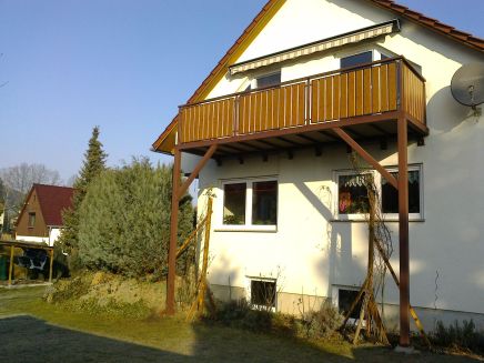 Holz-Balkon
